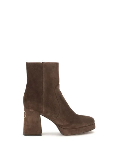 platform ankle boots