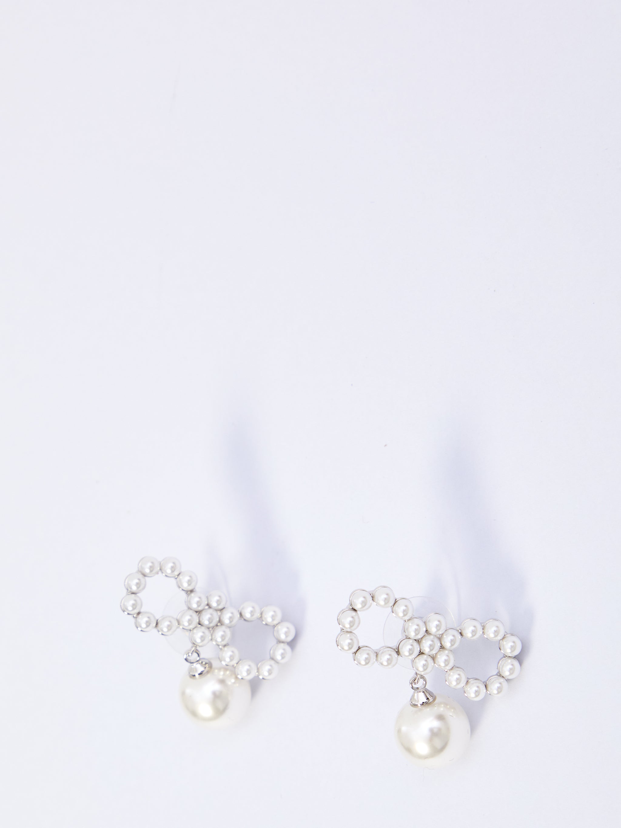 pearl bow earrings