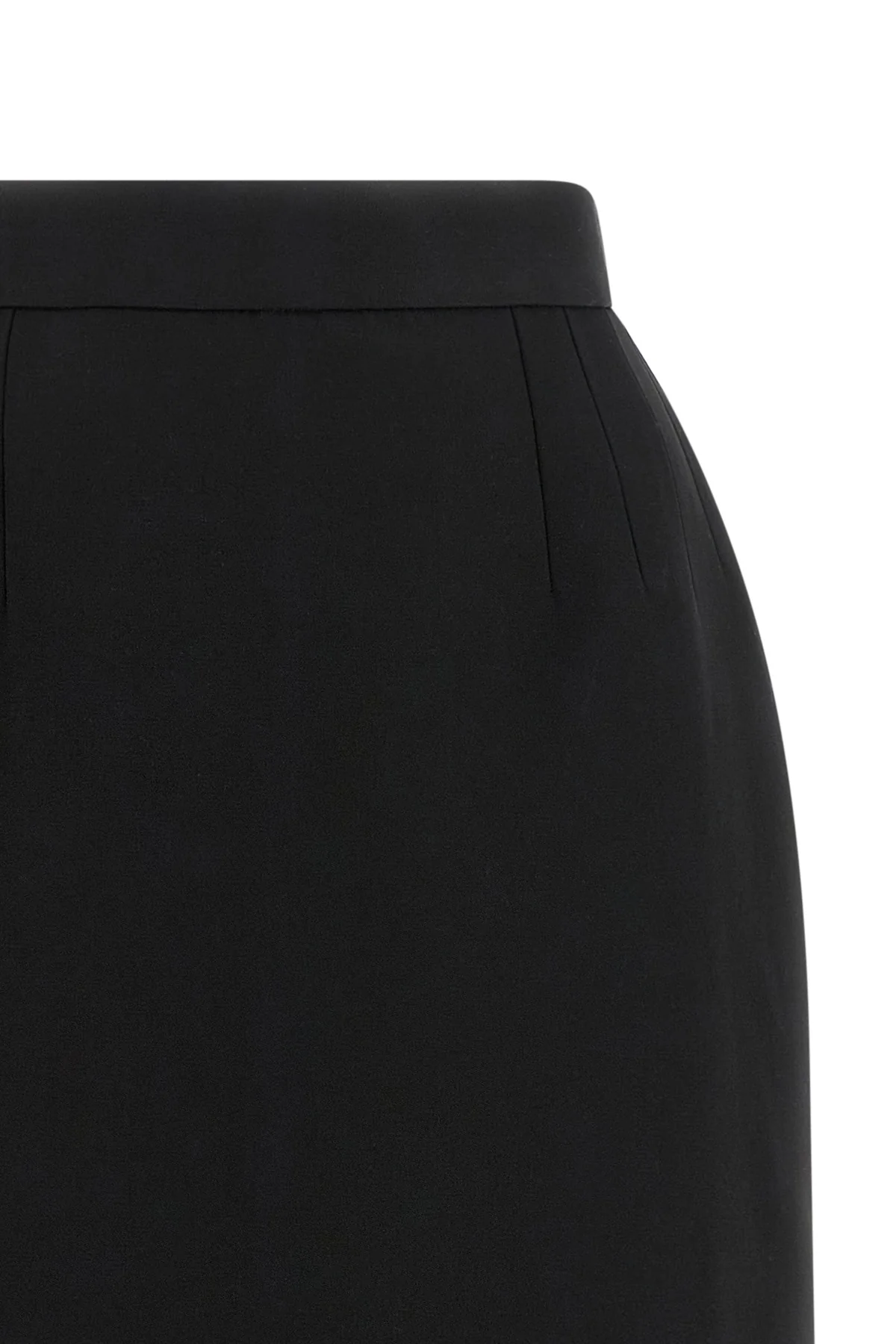 the mini skirt versace redefines sartorial geometry through a rigorous construct