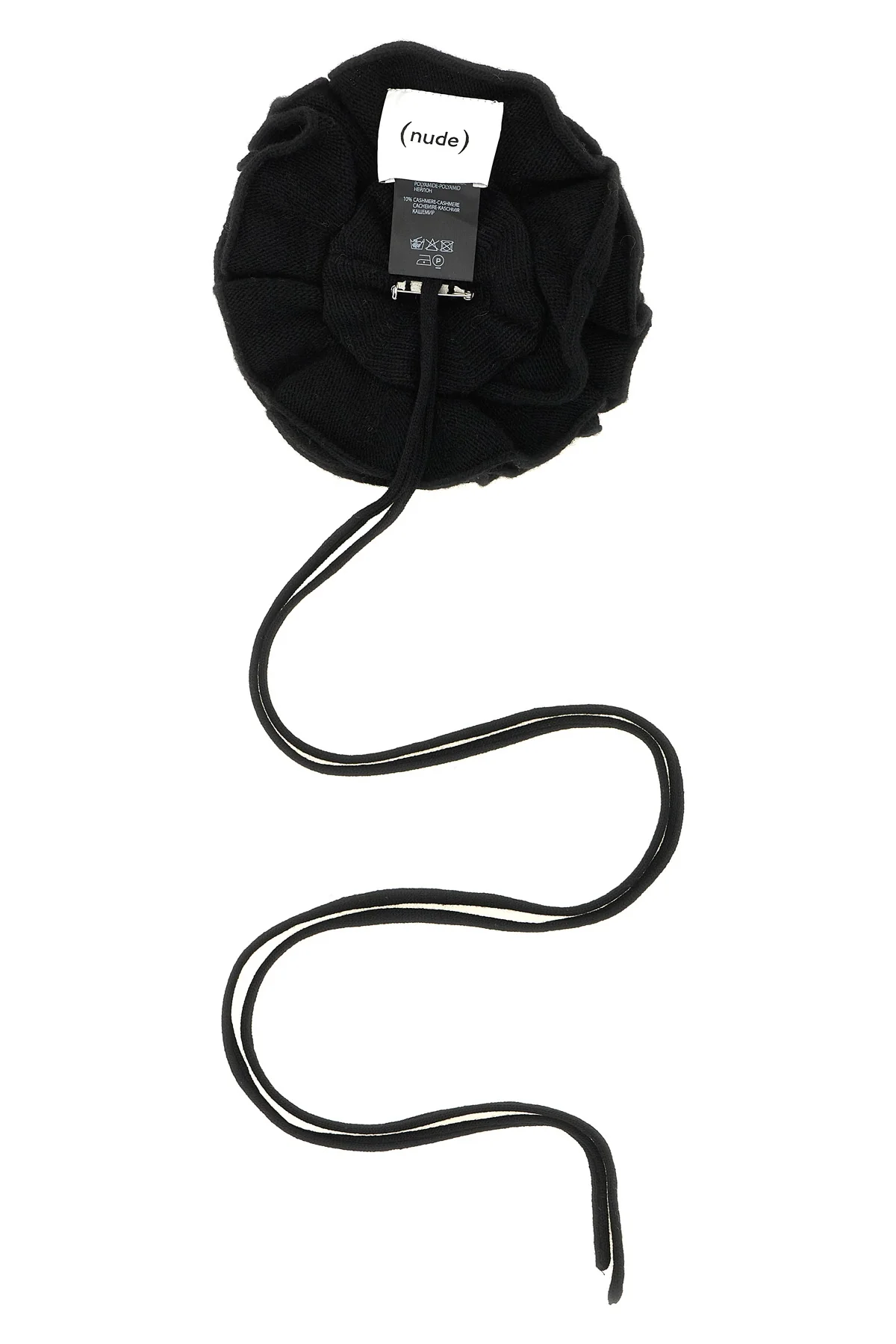 the accessory nude is distinguished by a sculptural knitting that recreates a de