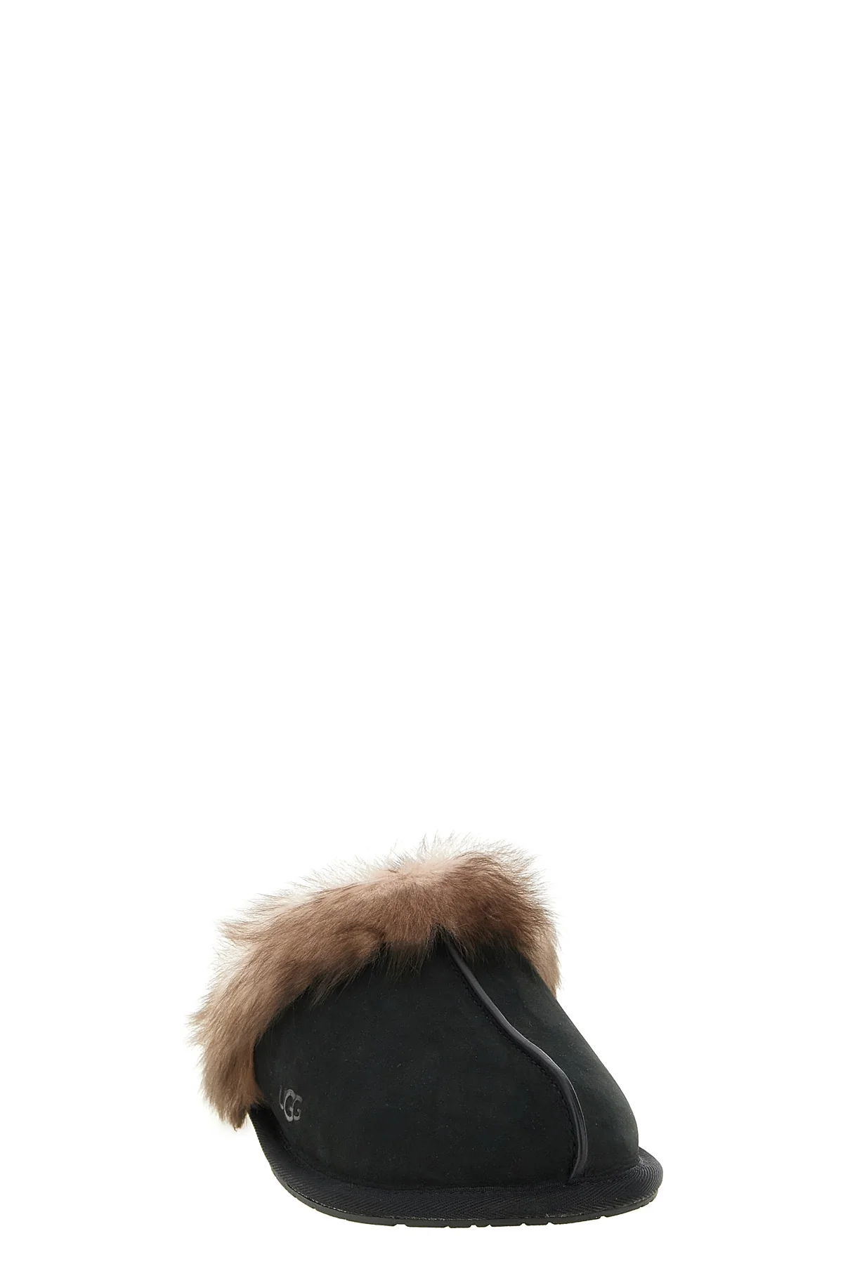 UGG 5 the sabot ugg scuffette stands out for a slip-on construction that combines pr