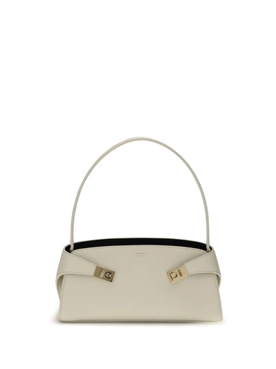 hug east-west shoulder bag