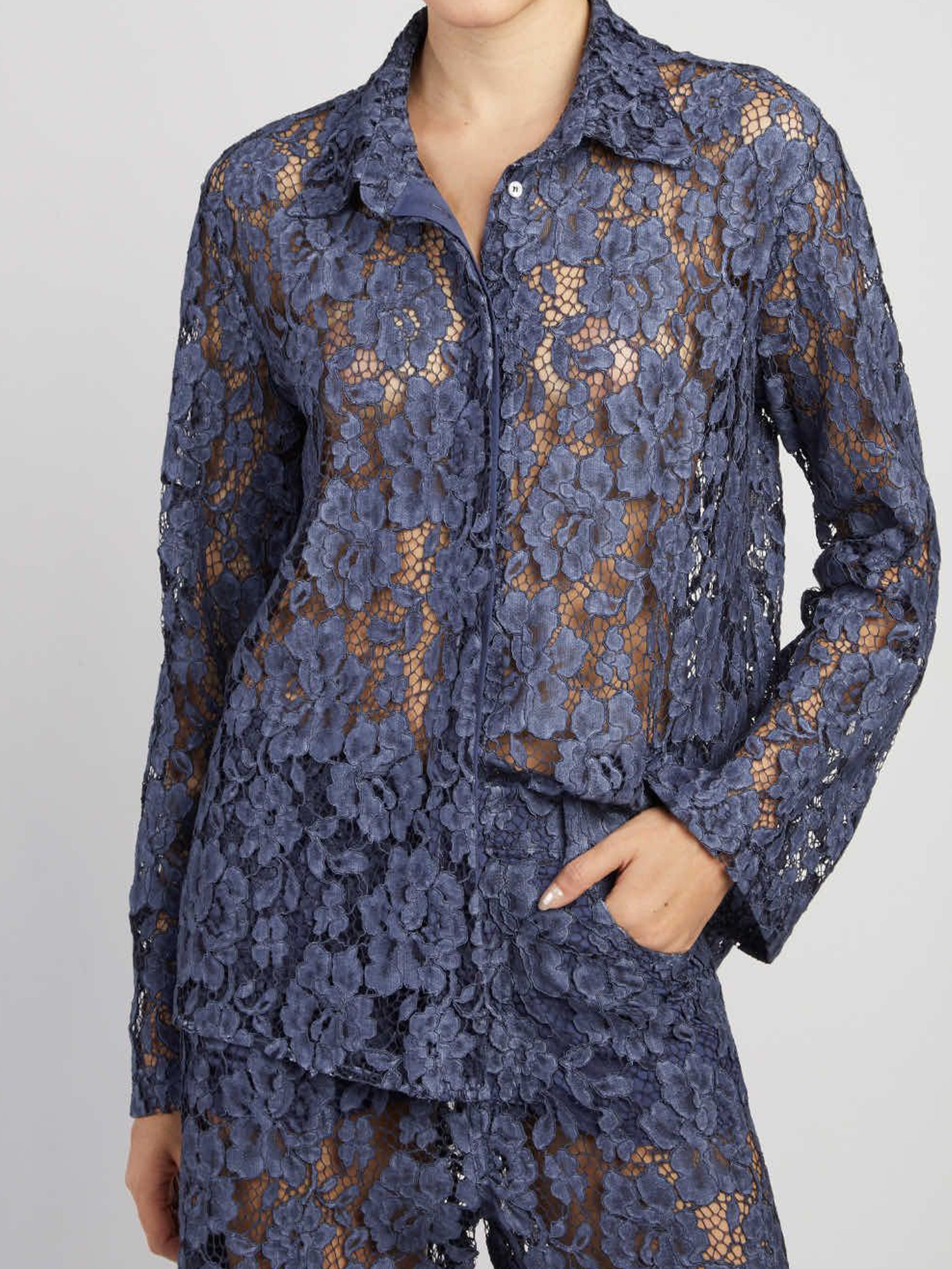 lace shirt