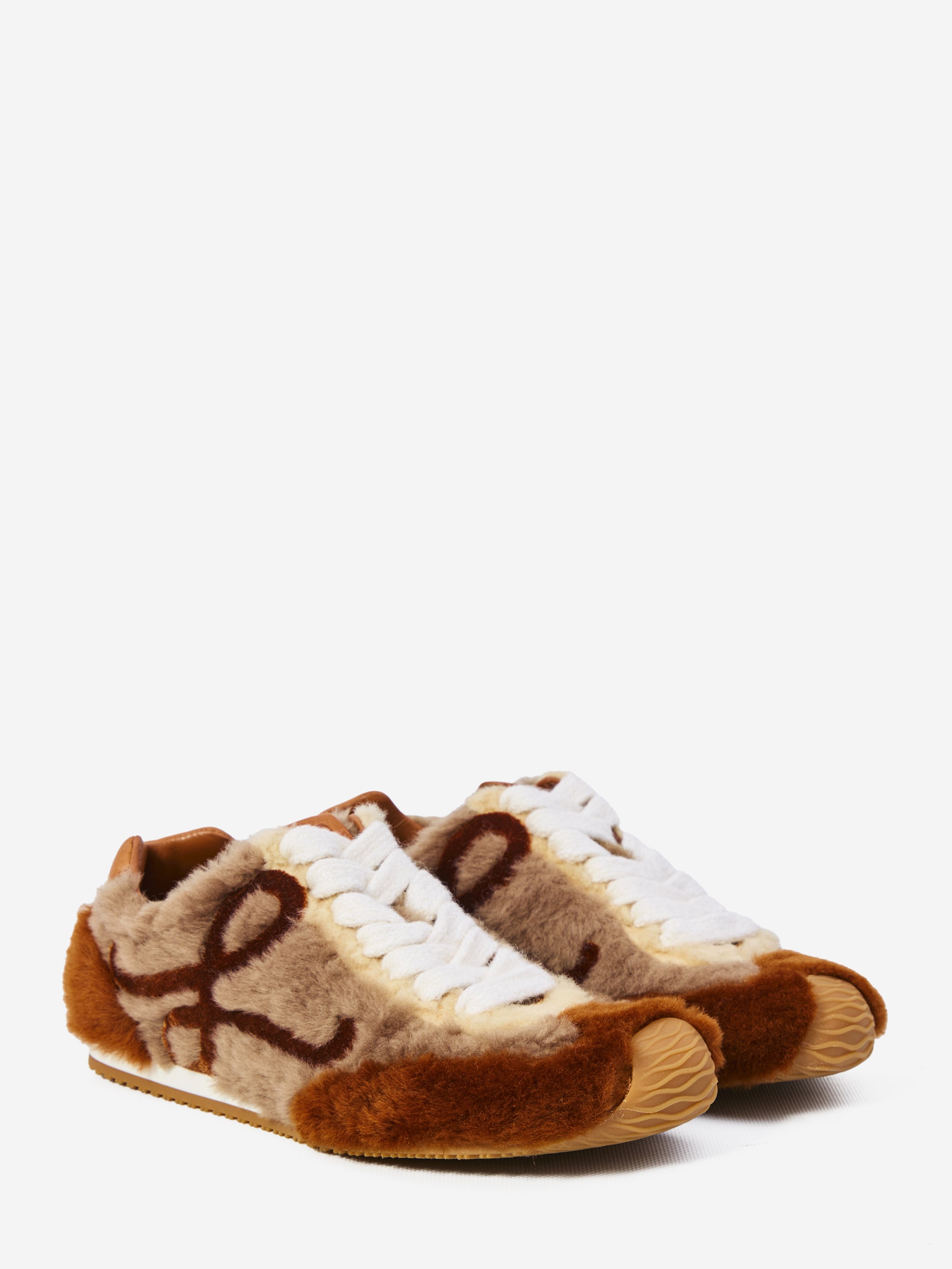 grip sneakers
