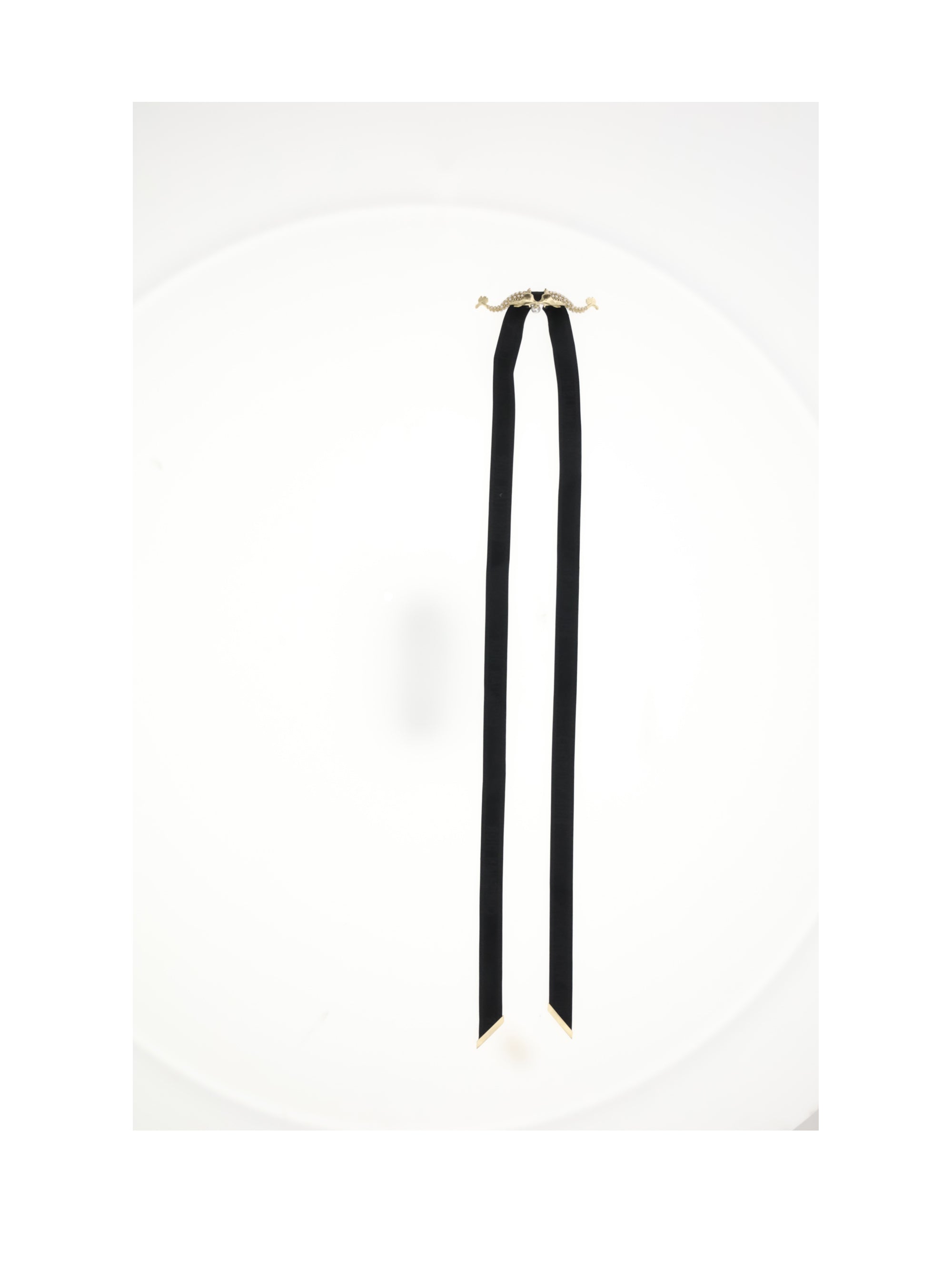 dior arabesque choker