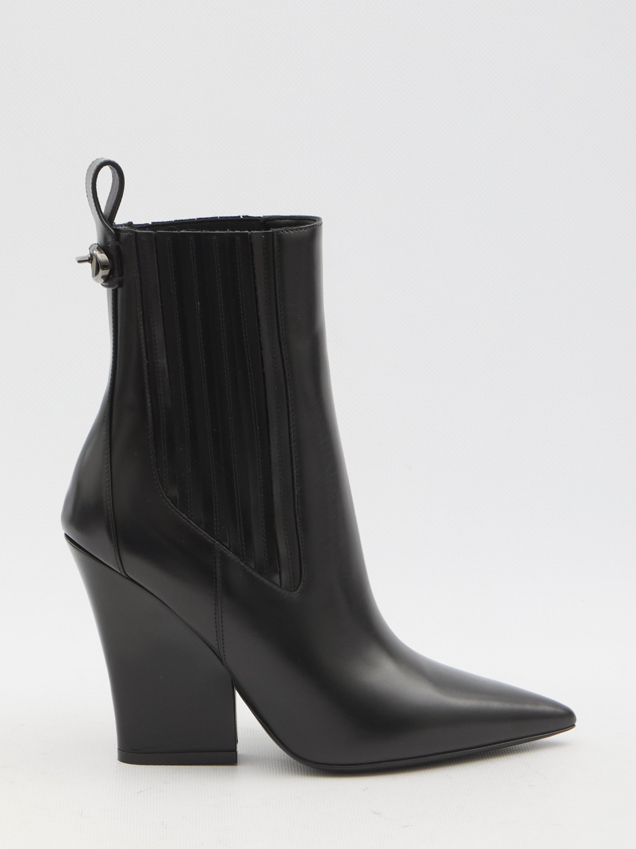 vlogo lockette booties