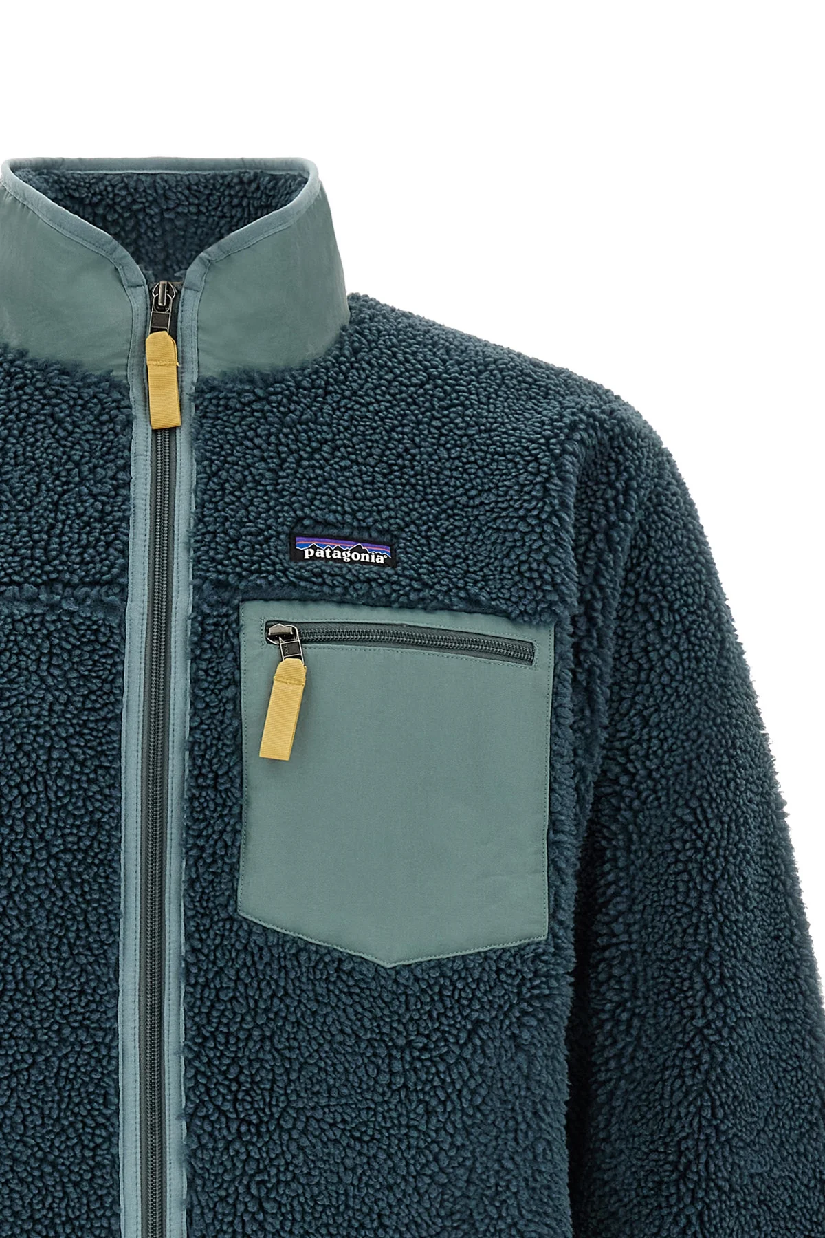 the patagonia retro-x windproof jacket