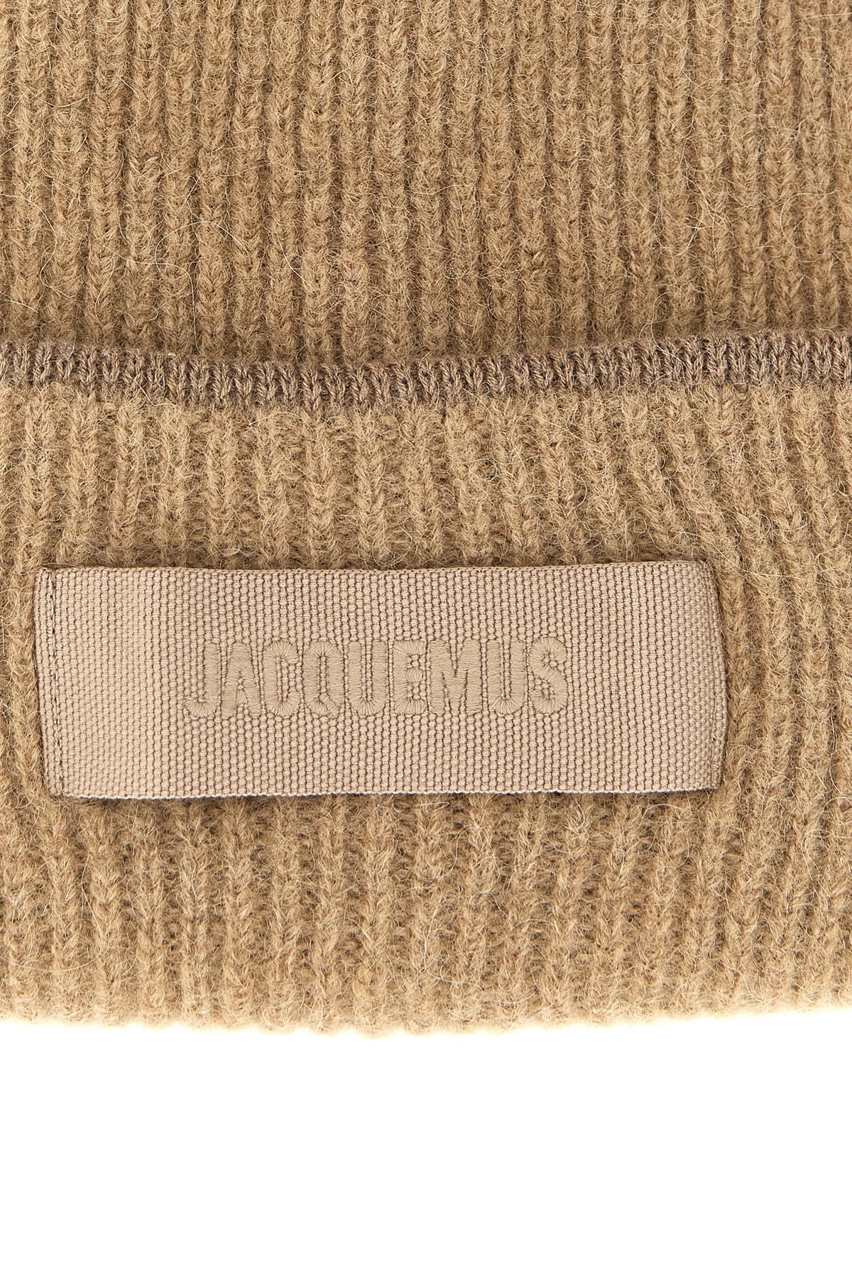 the jacquemus le bonnet gros-grain cap