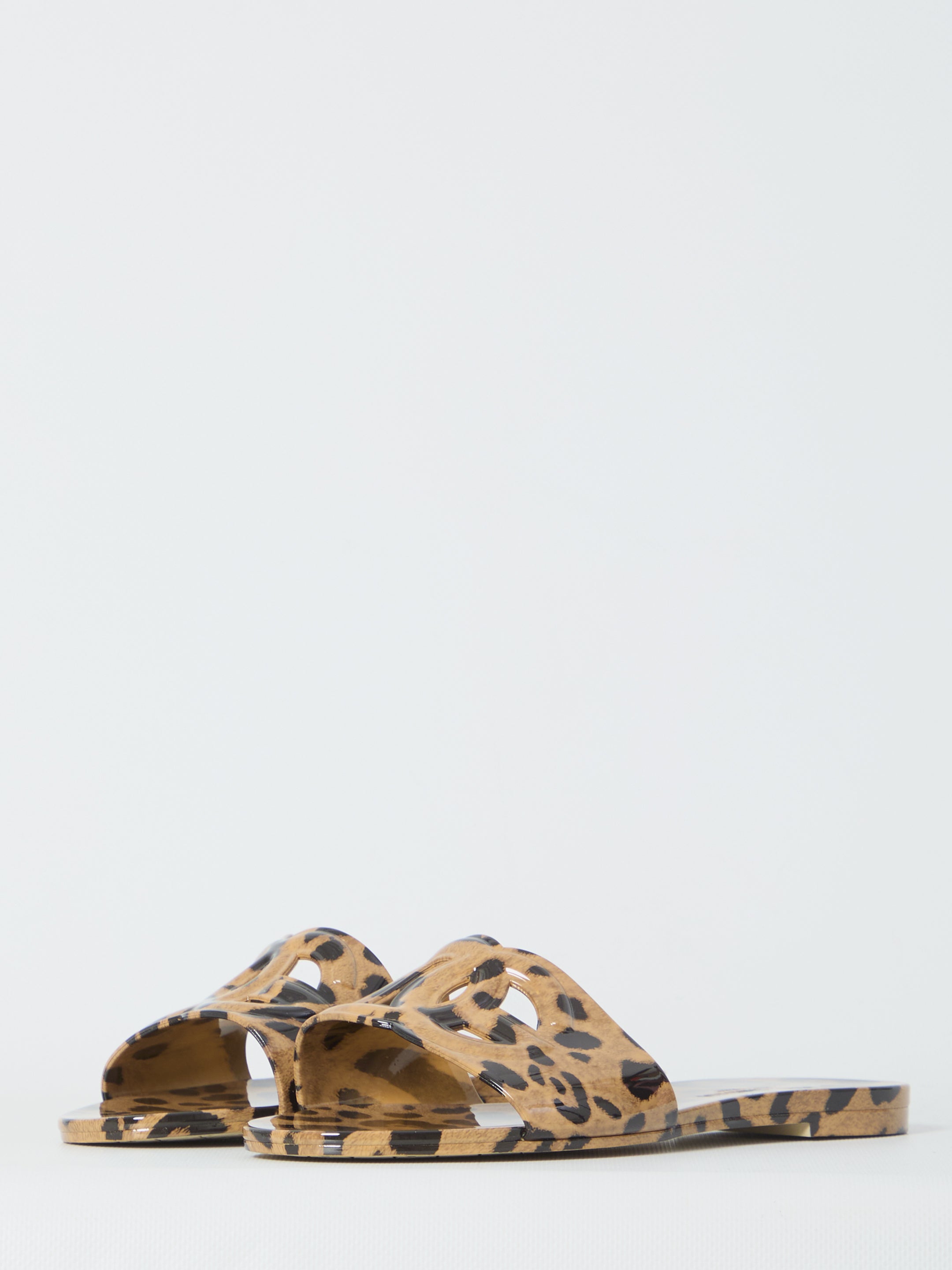 DOLCEamp;GABBANA 36 leo beachwear slides
