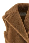 breda1234 vest in camel teddy fabric on a silk base