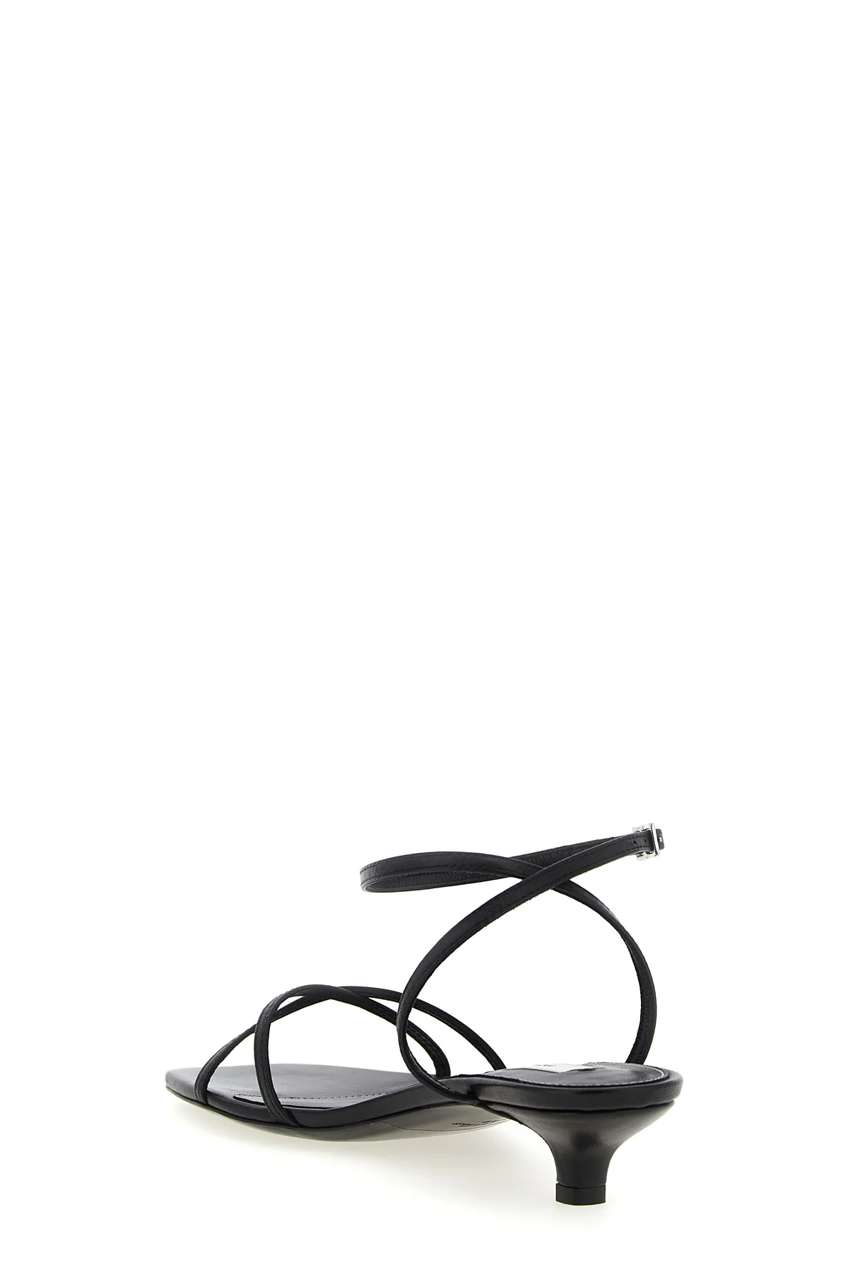 letaher crossover leather sandals