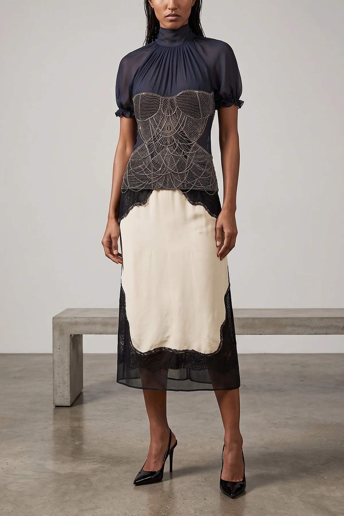 THE ATTICO 42 the the attico top in pure silk georgette stands out for a sartorial constructio
