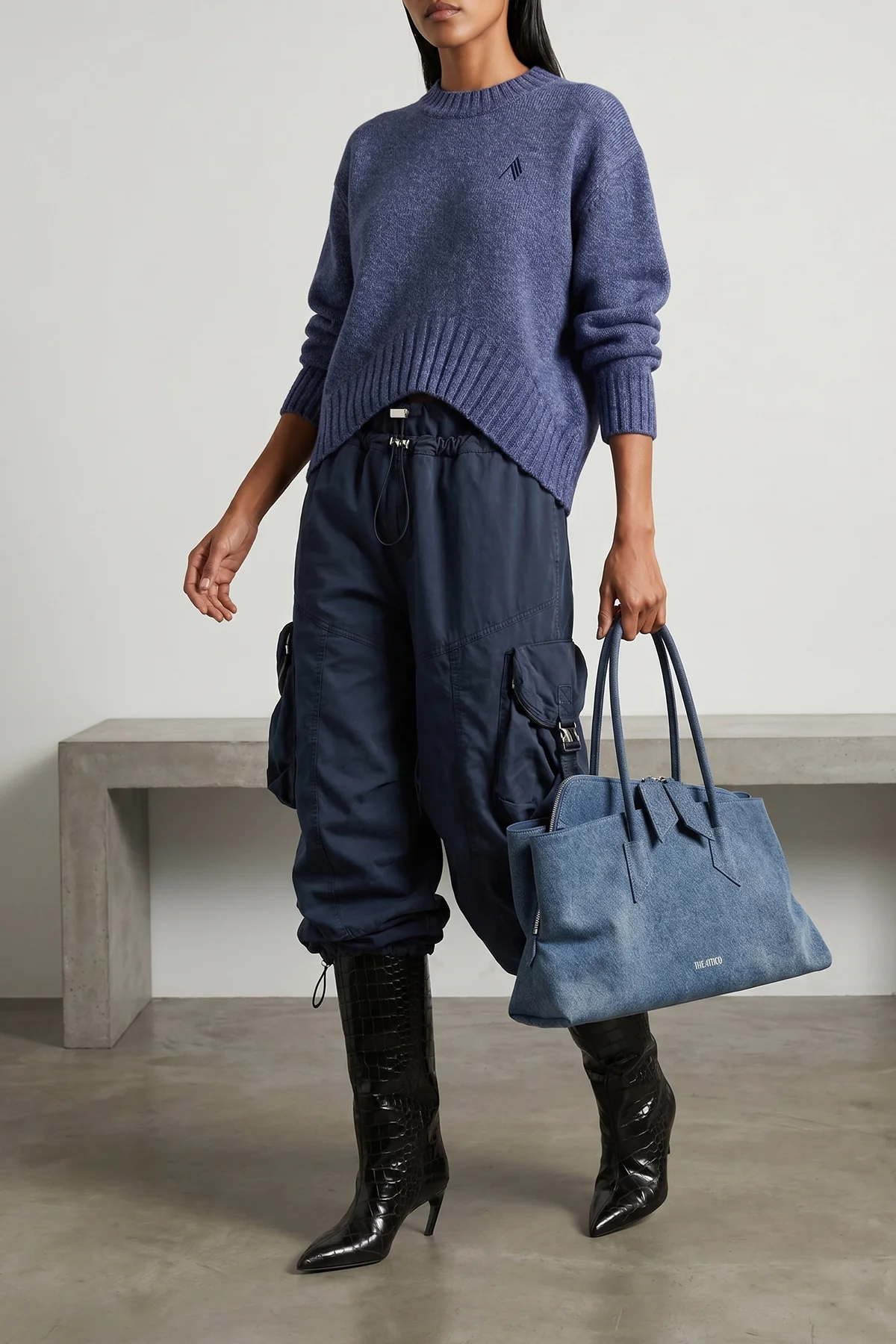 the the attico trousers redefine the volumes of the contemporary wardrobe throug