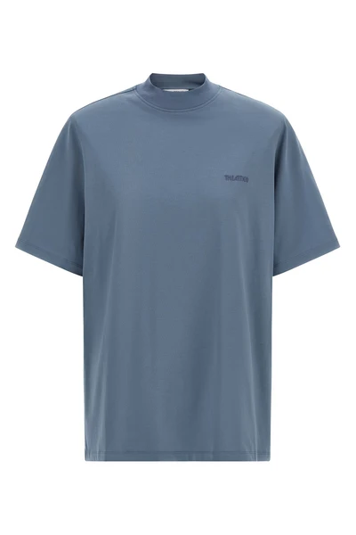 the the attico t-shirt redefines the fundamentals of the wardrobe through a stru