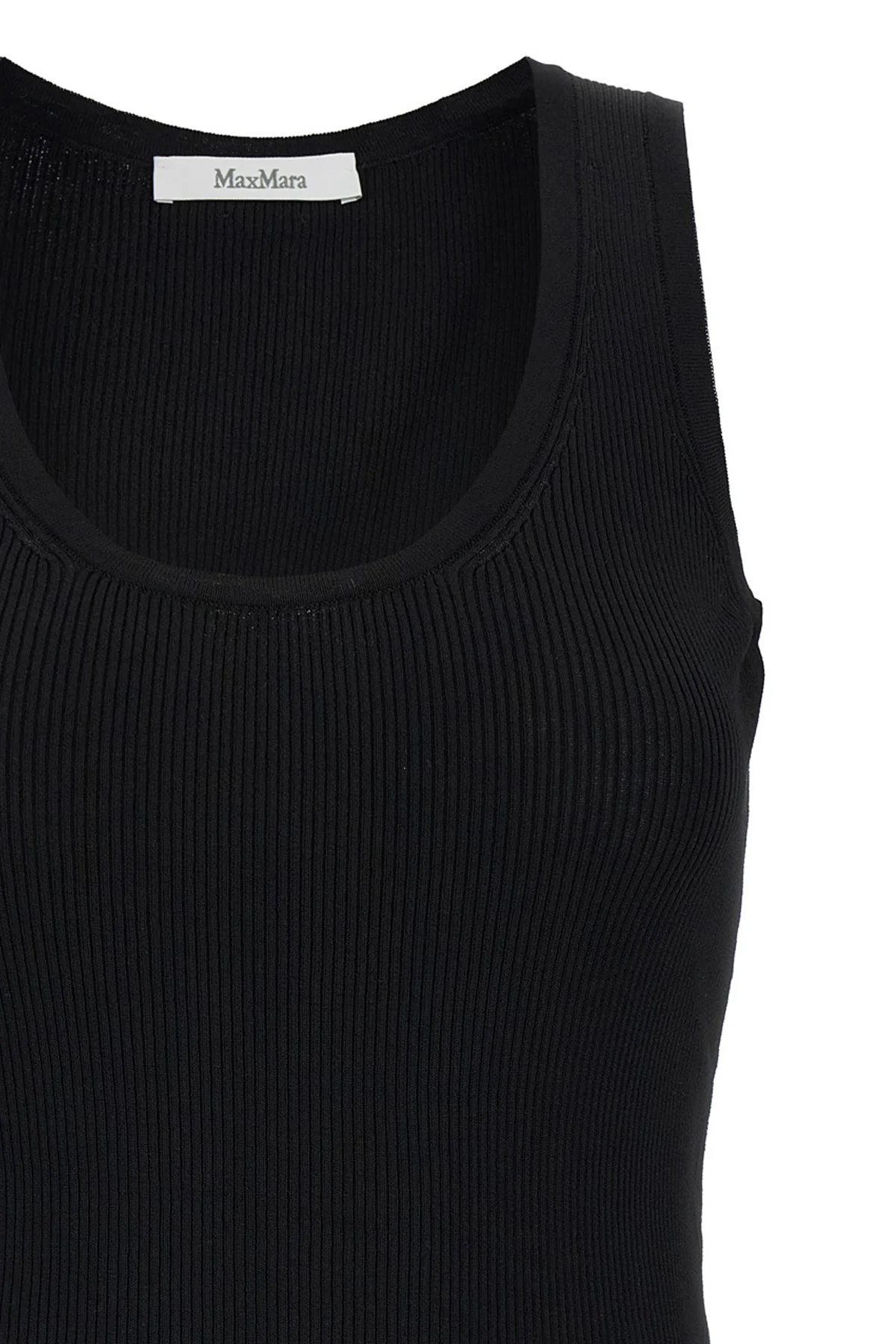the max mara editta top defines the silhouette through rigorous ribbed workman