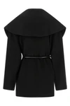 the sportmax spxuguale jacket redefines the volumes of outerwear through a rig
