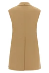 the sportmax spxrapido blazer redefines the codes of tailoring through a sleev