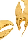 the jacquemus les boucles homard earrings feature a sculptural structure in th