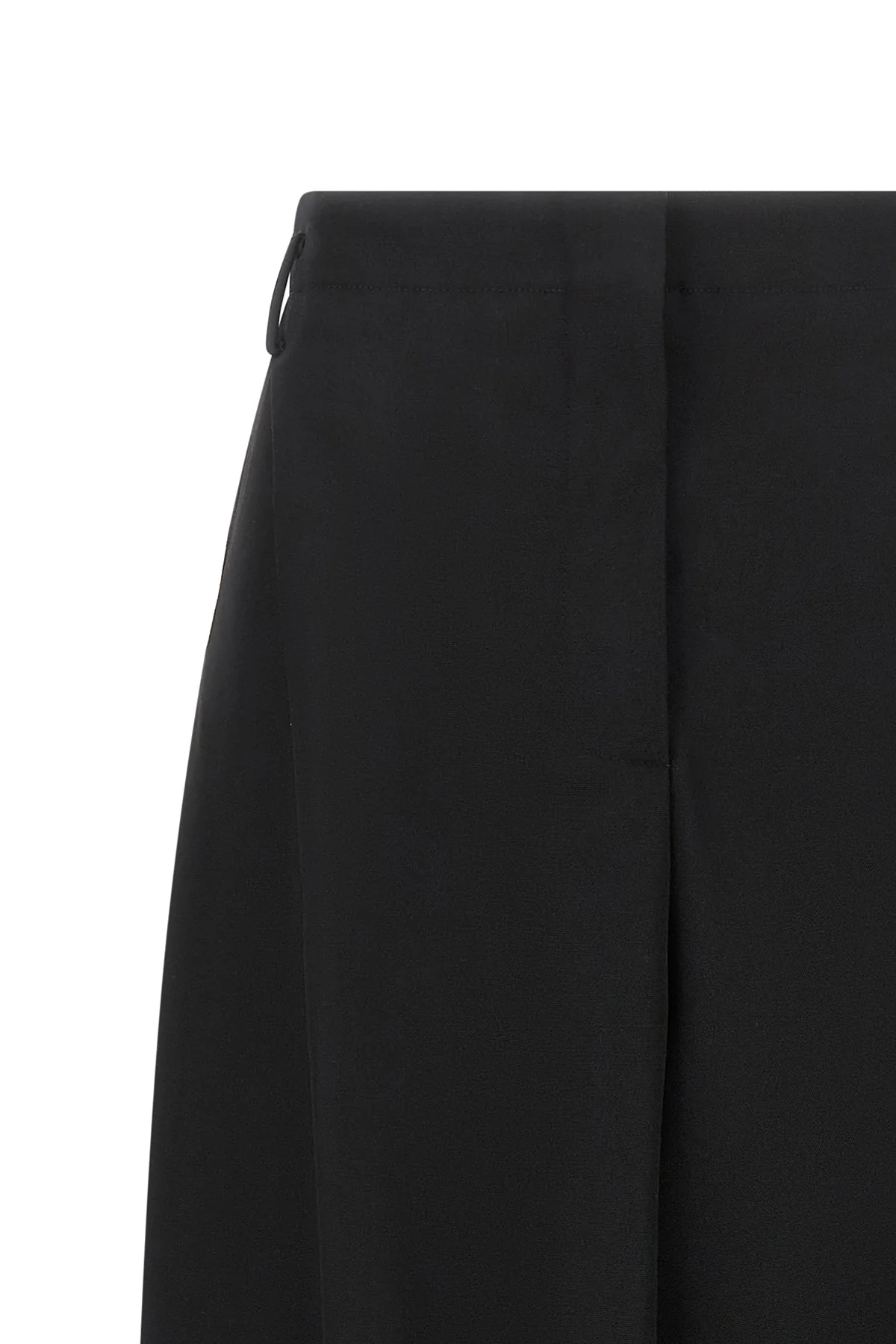 jacquemus le pantalon miami trousers redefine the codes of contemporary tailo