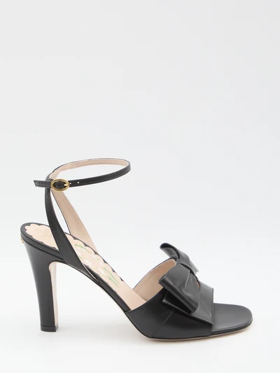 décolleté bowow slingback
