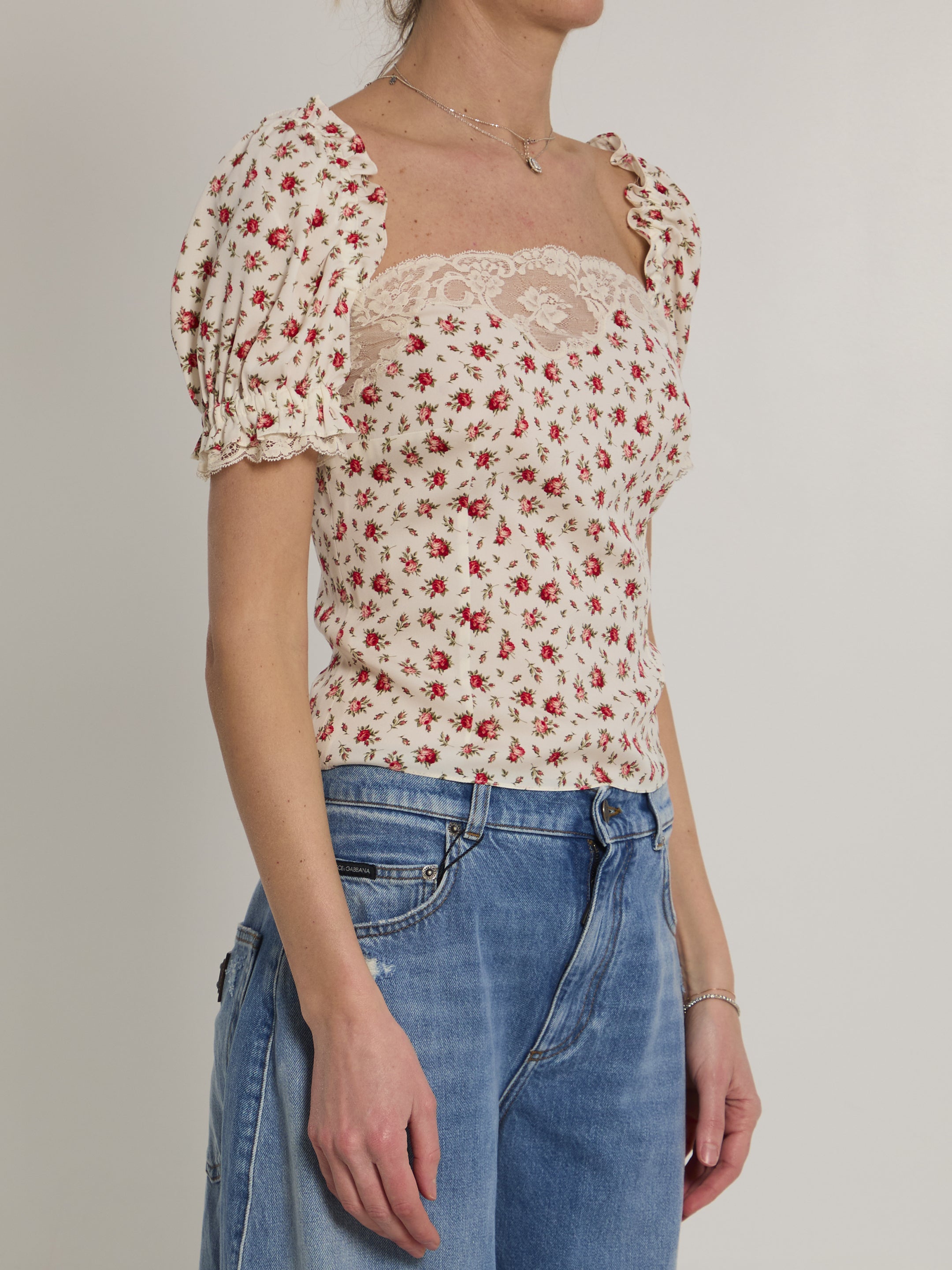 DOLCEamp;GABBANA 40 charmeuse top with rose print