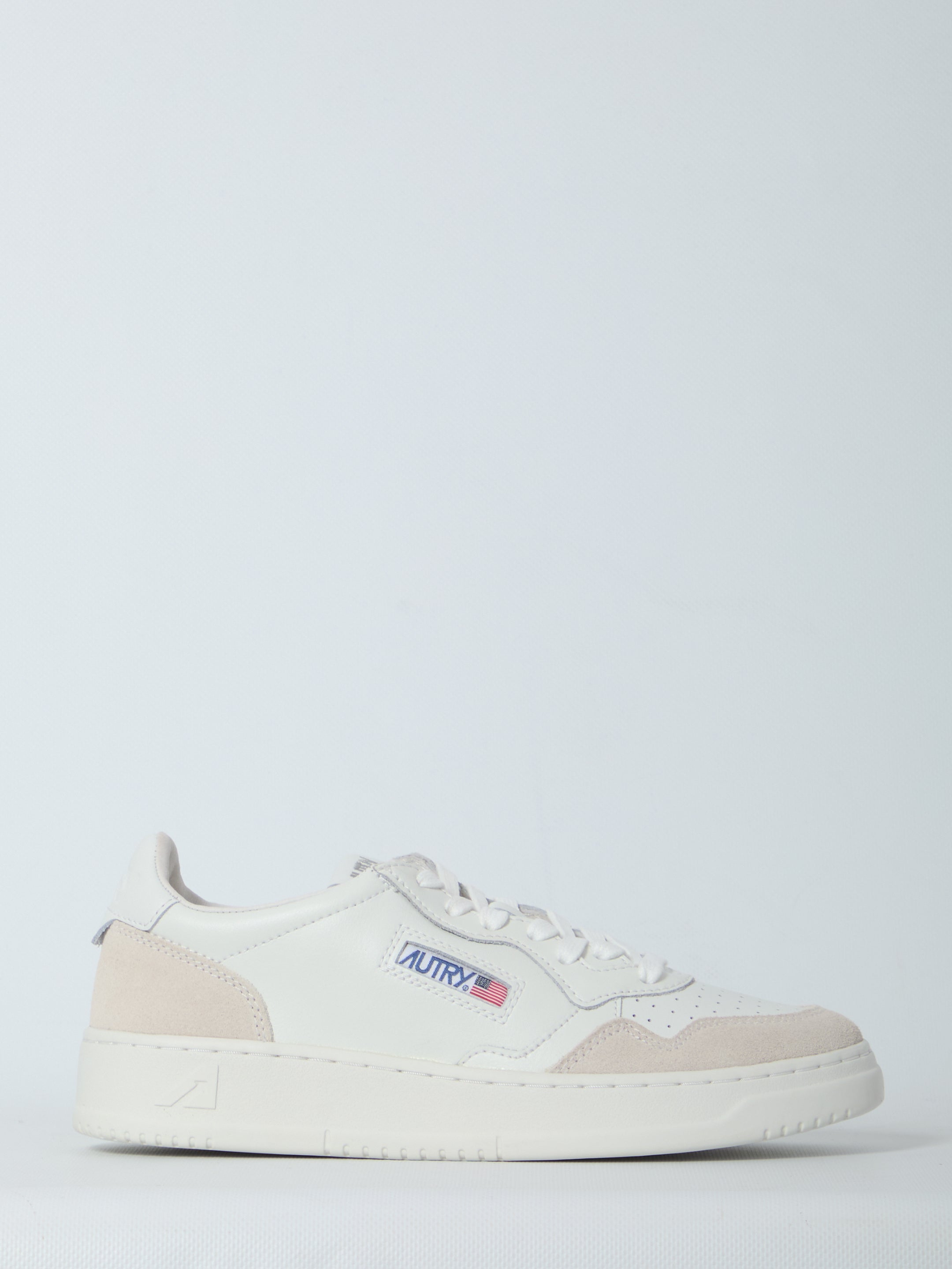 AUTRY 36 medalist low sneakers