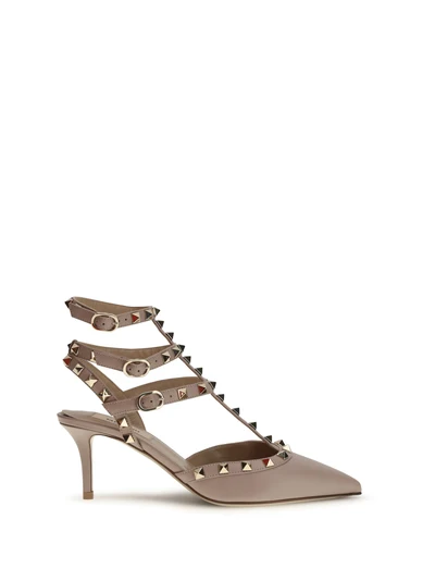 rockstud pumps