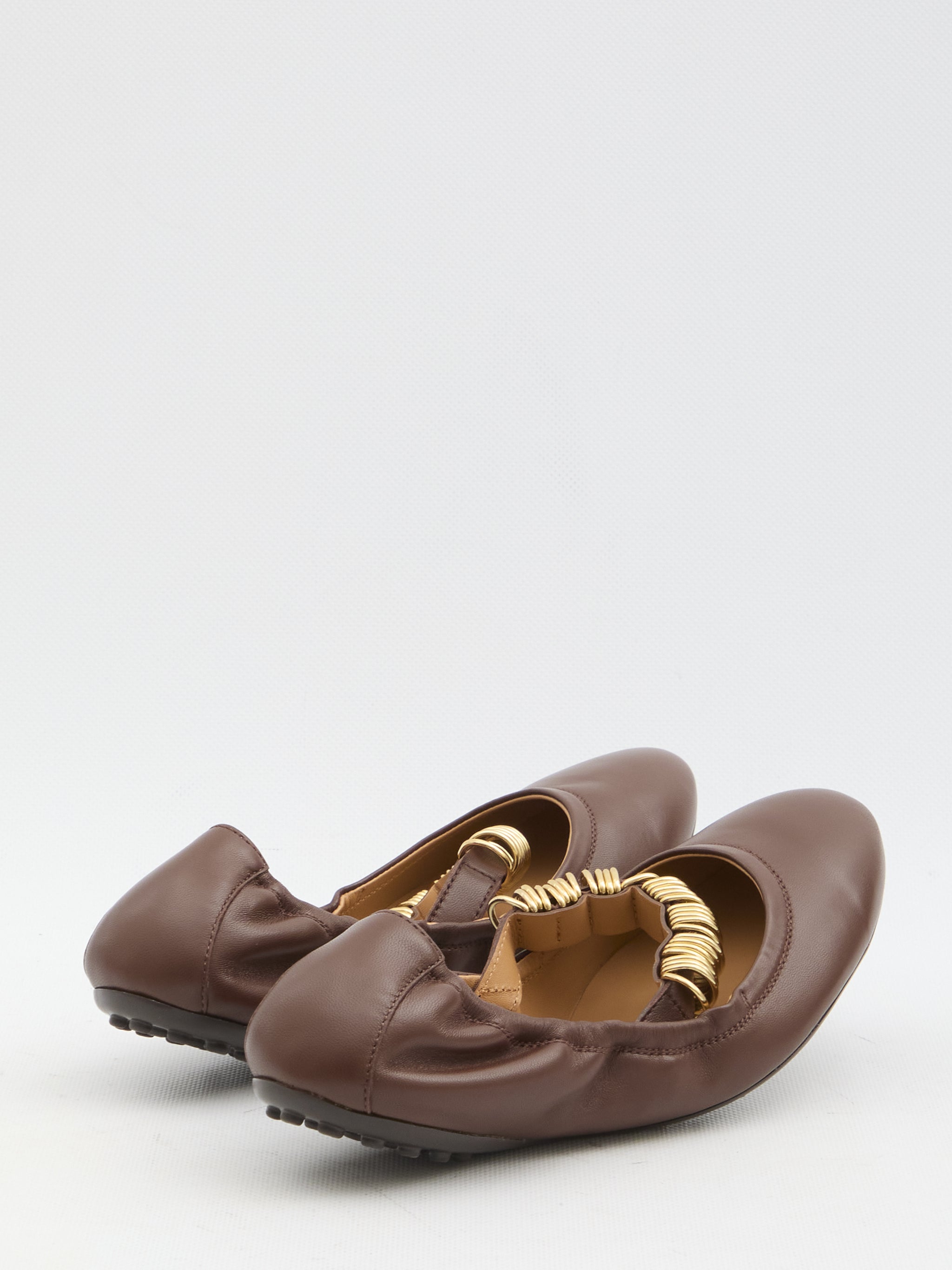 ballet flats wit eyelets