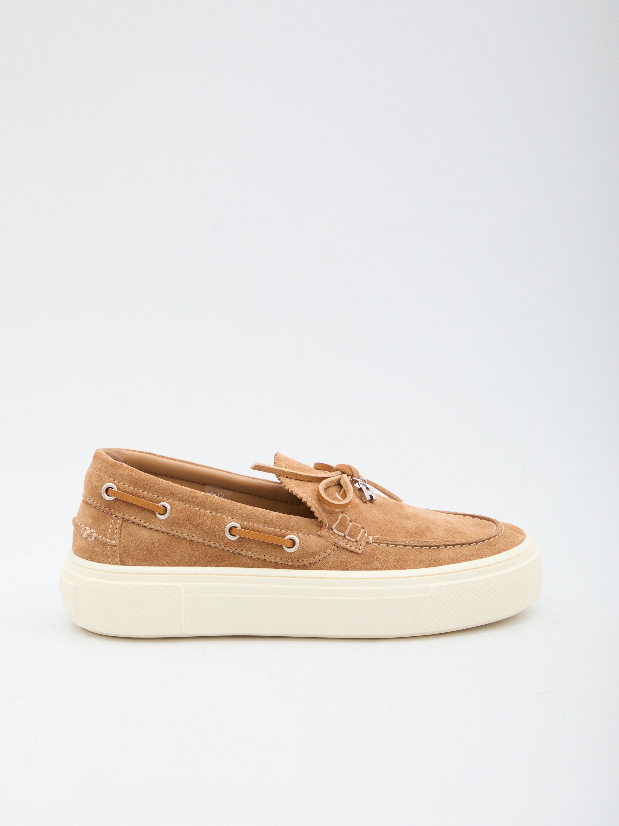 hogan crosswind boat shoes