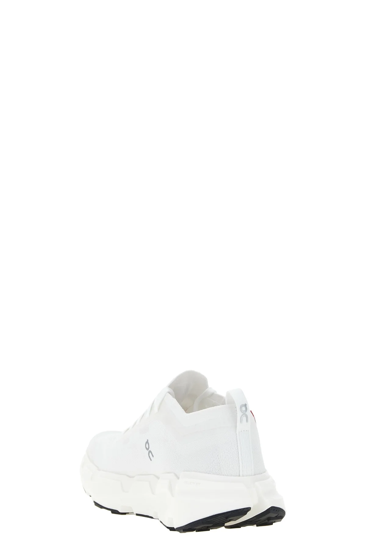 on cloudsoma sneakers redefine the concept of all-terrain footwear through min