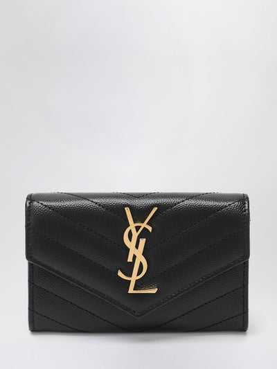 womans wallet