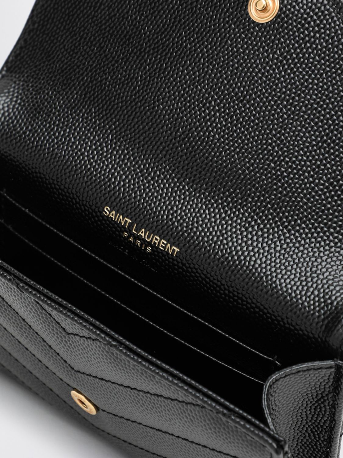 woman's wallet