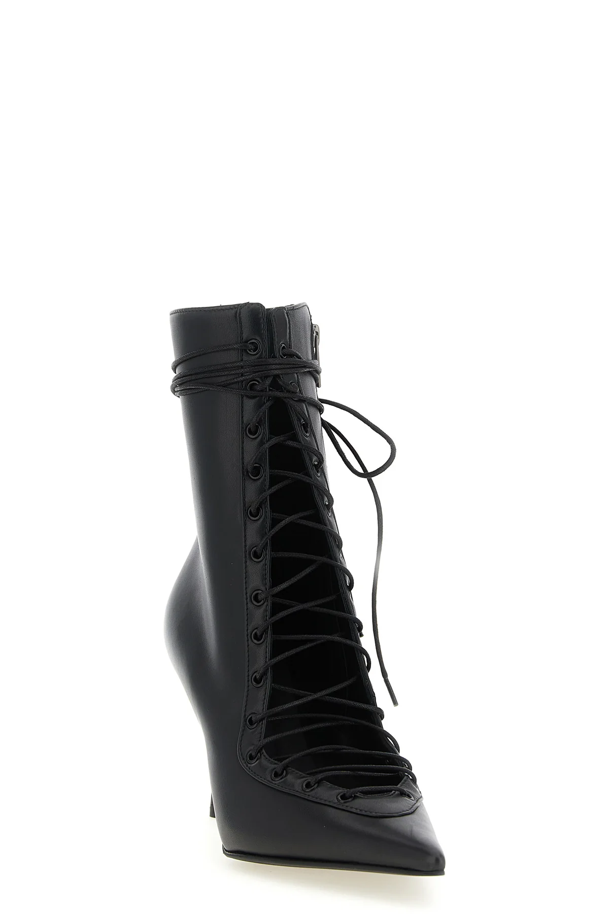 le silla colette ankle boots in soft black lambskin defines a tapered and rigoro
