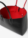 woman's tote bag