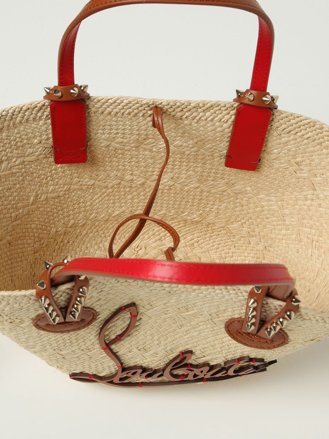woman's tote bag