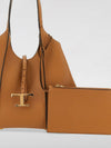 woman's shoulder bag