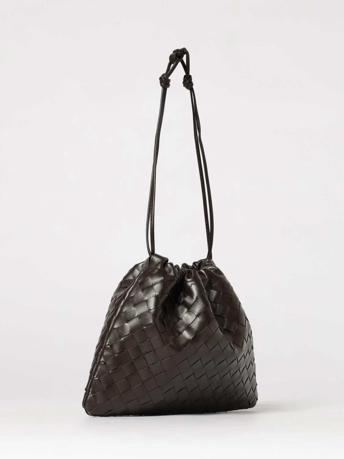 woman's shoulder bag