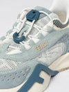 woman's sneakers