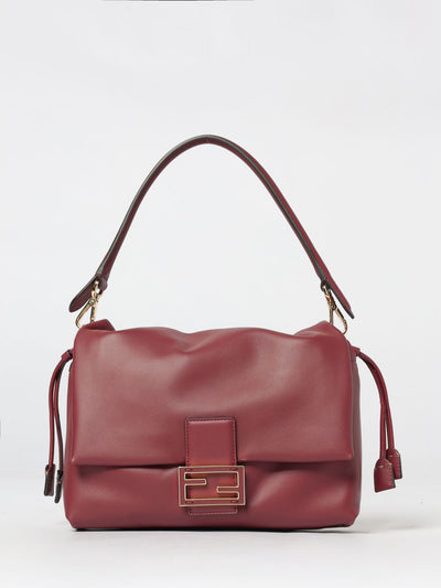 womans shoulder bag