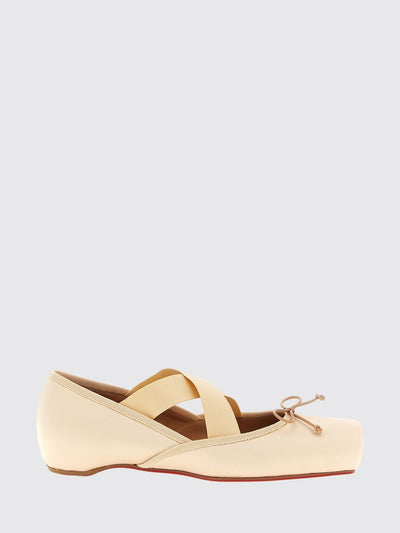 womans ballet flat