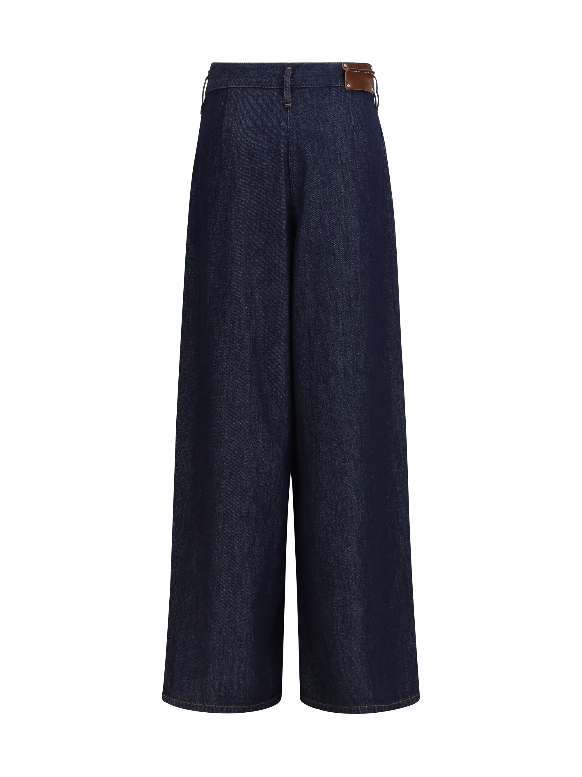 wide-leg jeans with pleats