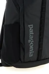 water-repellent and abrasion-resistant polyester ripstop black hole® pack back