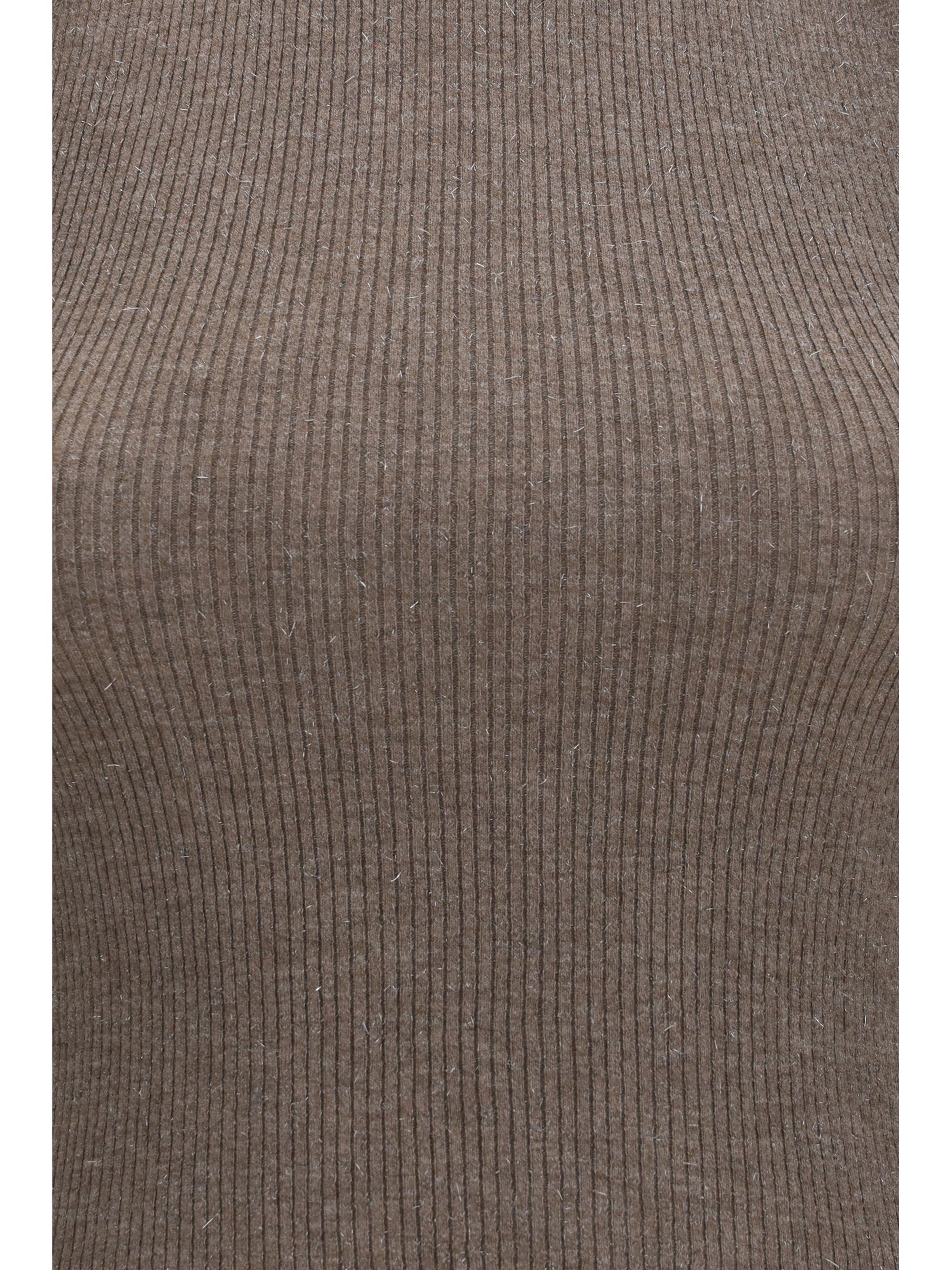 sleeveless turtleneck with luminous details
