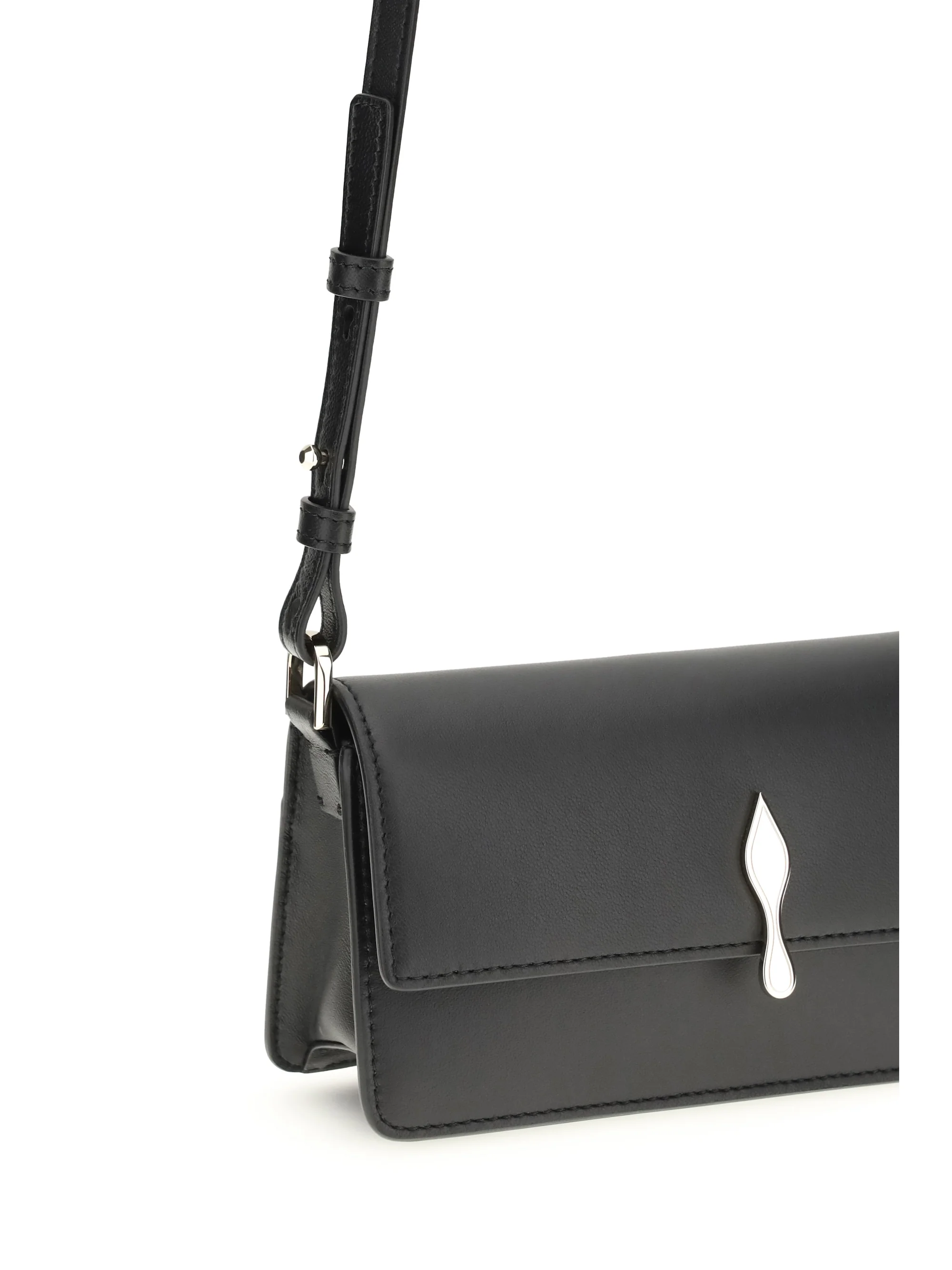 bettina chain wallet
