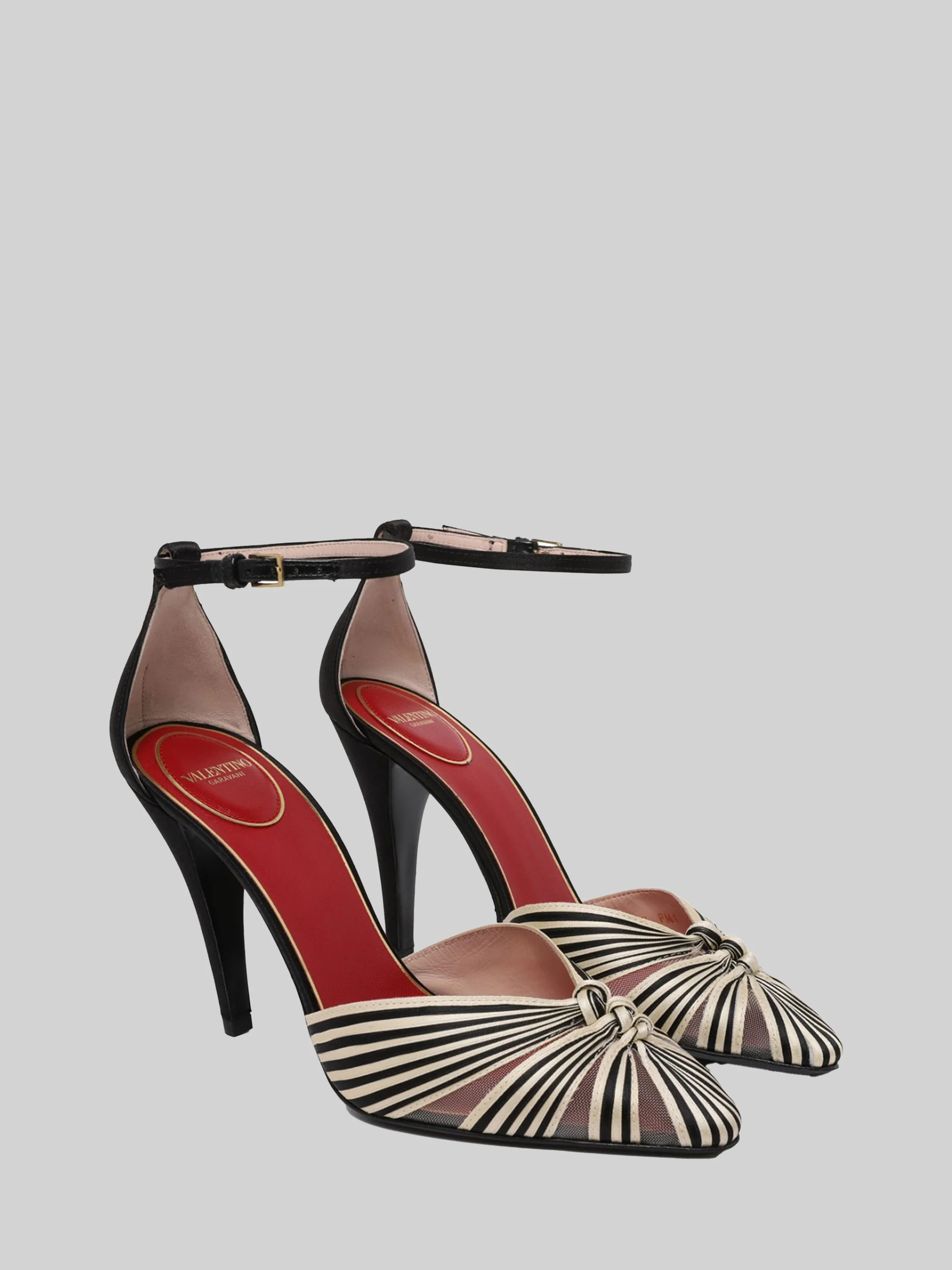 VALENTINO GARAVANI 36 annine pumps in satin