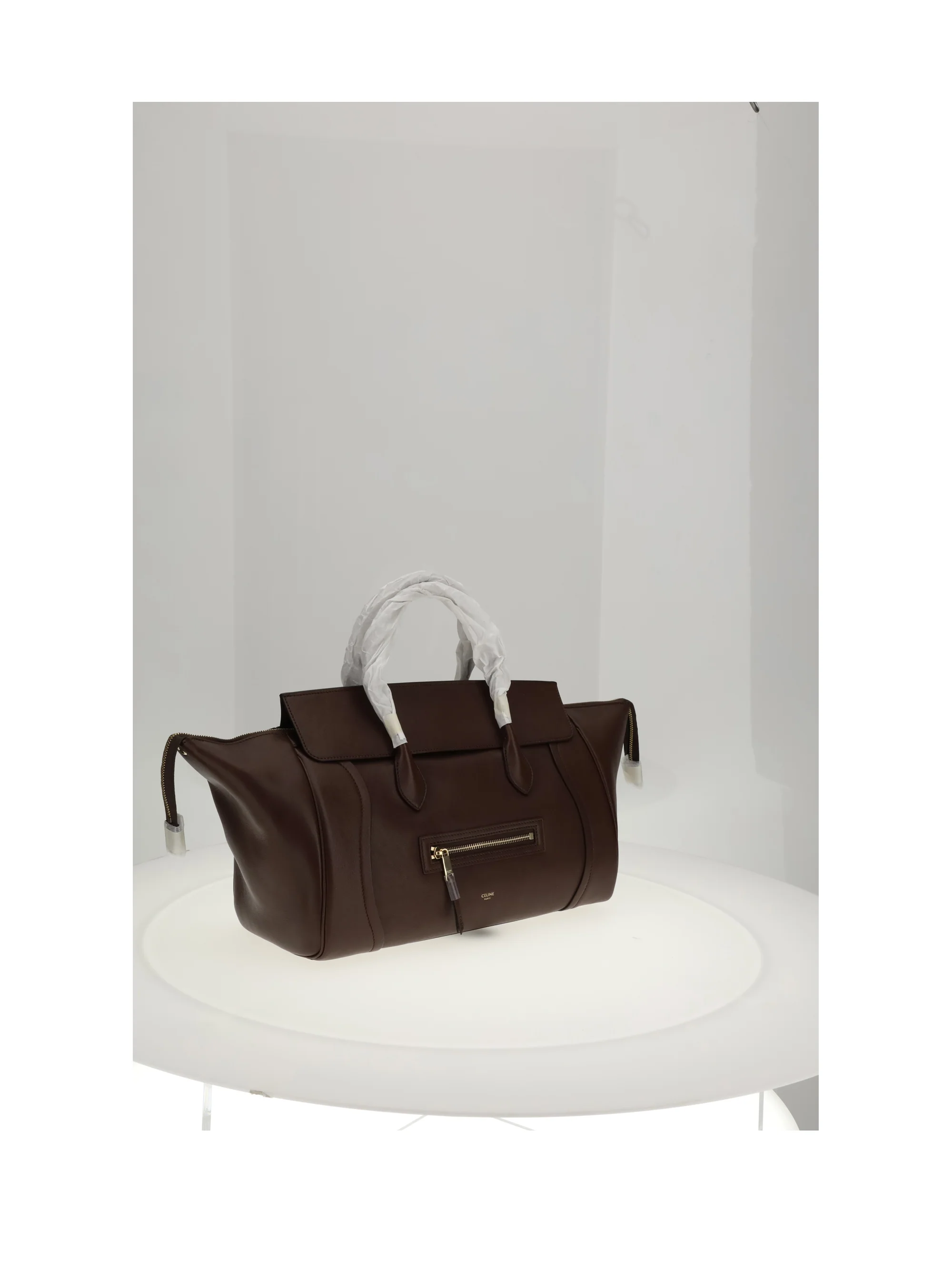 medium new luggage
