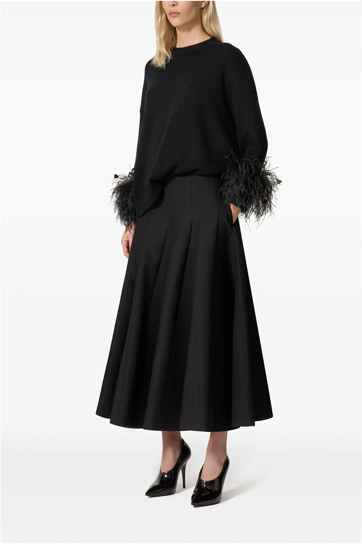 VALENTINO GARAVANI 40 solid crepe couture wool and silk skirt