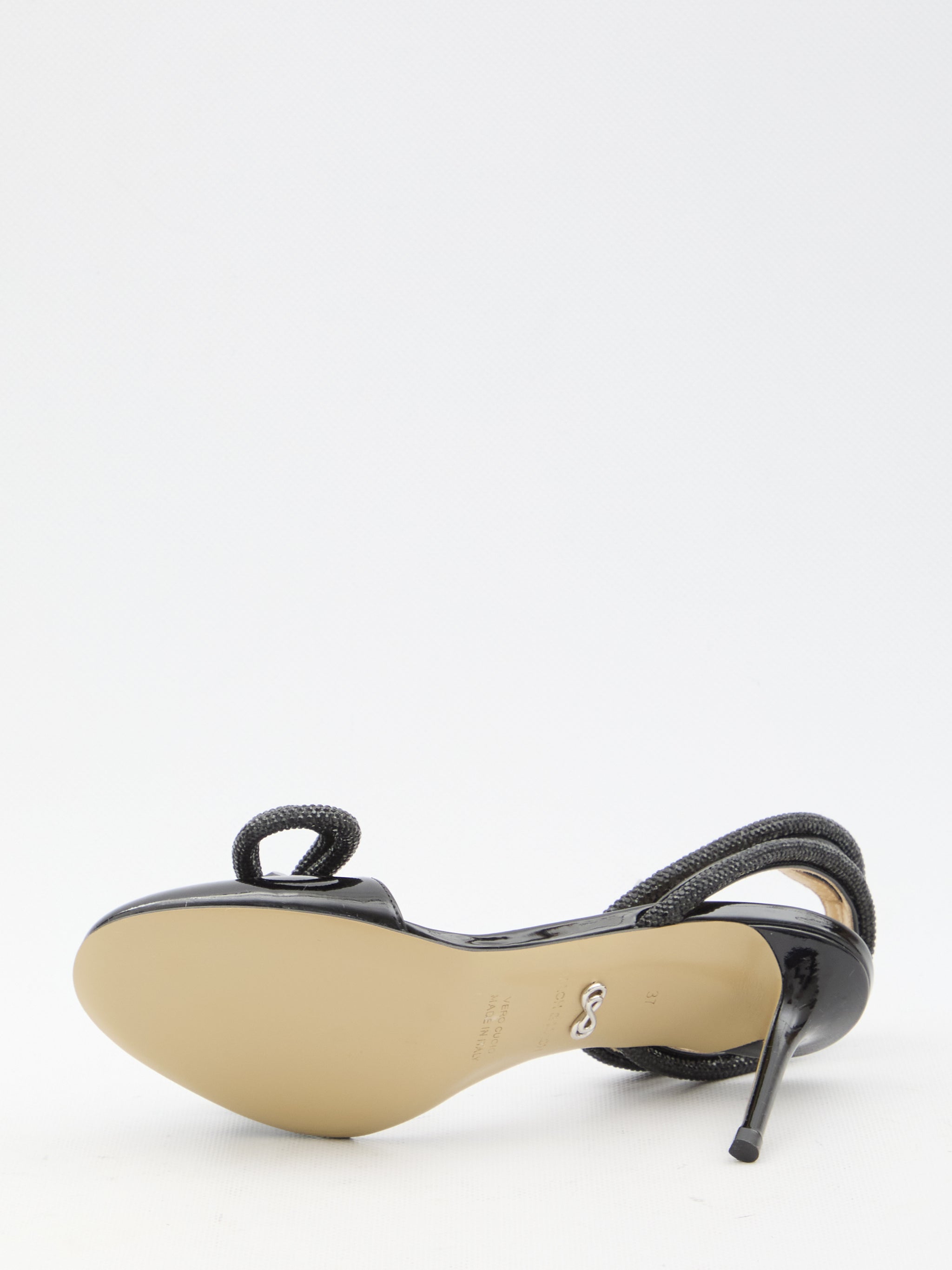 double bow closed toe sandals