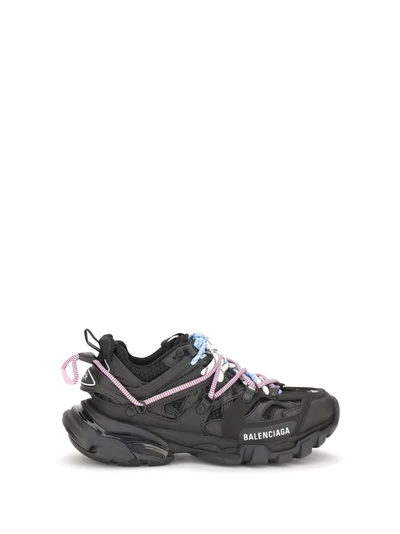 track trail sneakers