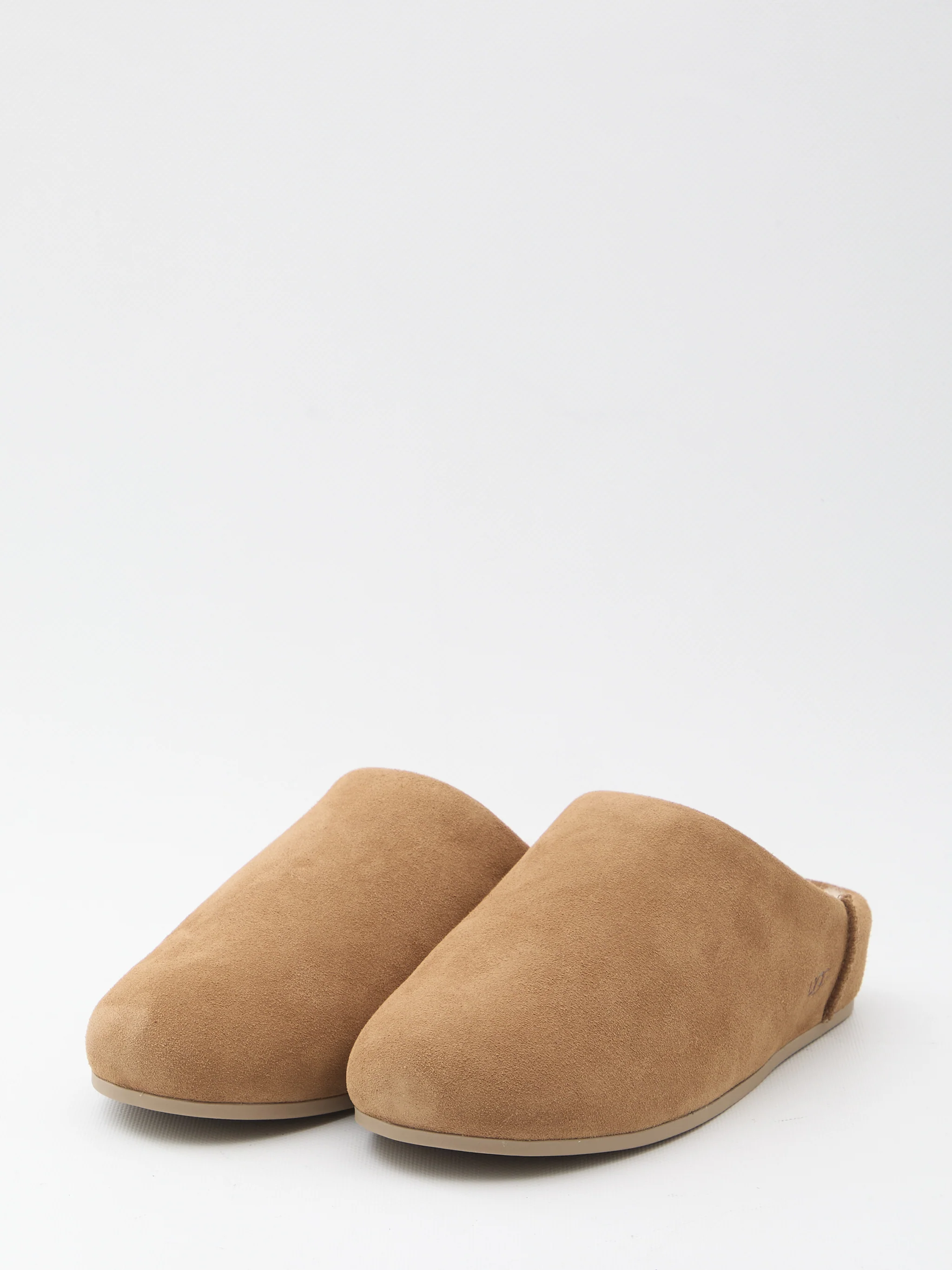 elea slip-on ugg